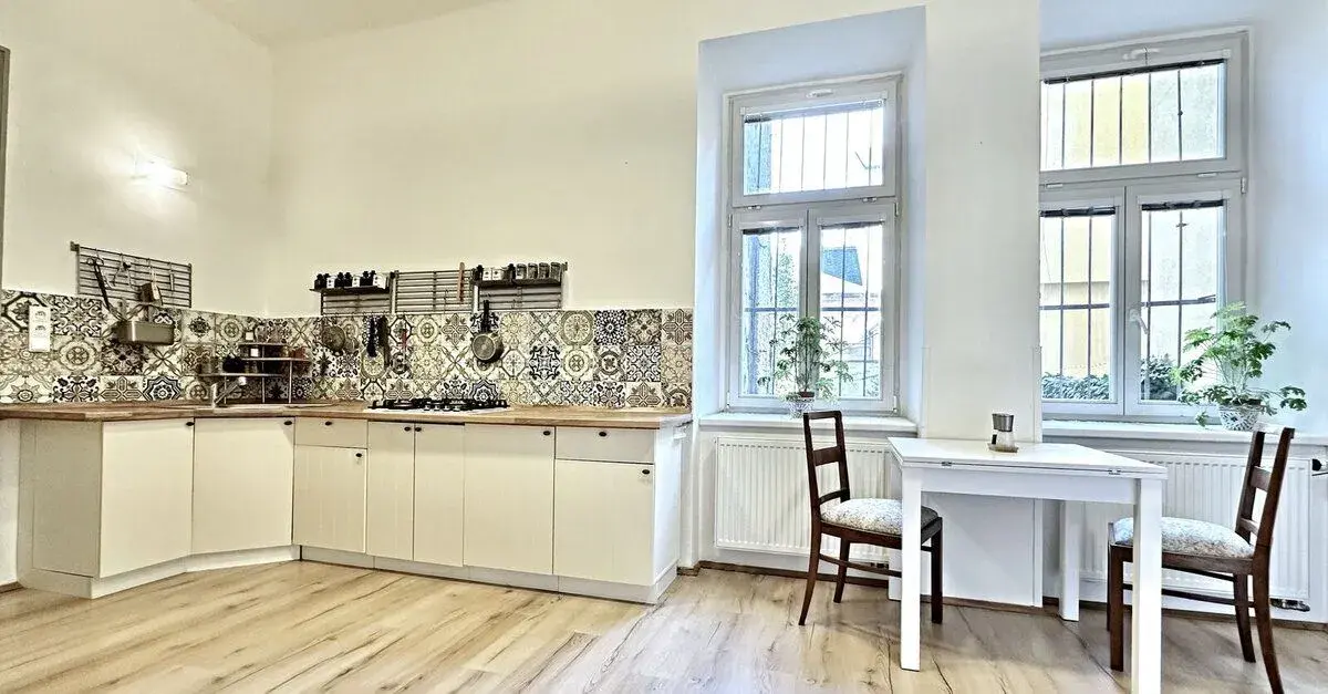 Prodej prostorného bytu 3+1, 103 m² – Brno, Štěpánská, zděný