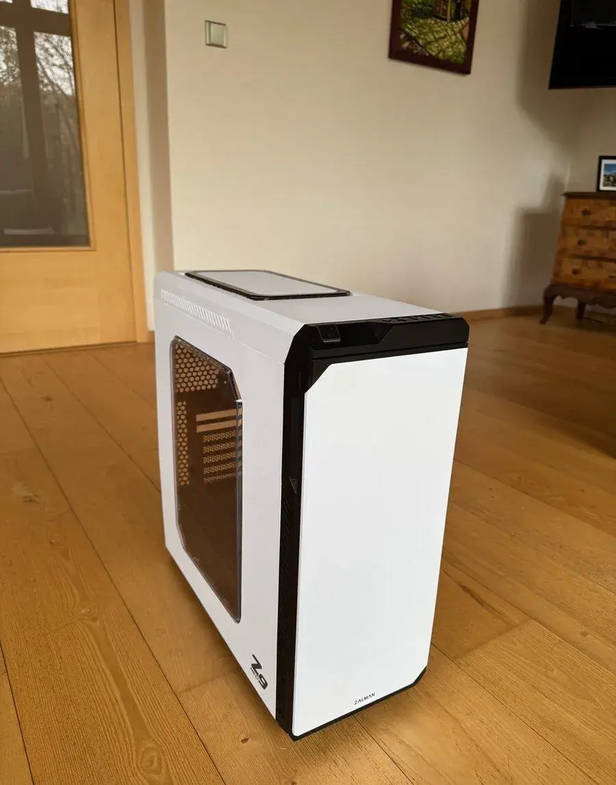 PC skříň Zalman Z9 Neo bílá – ATX, modré LED