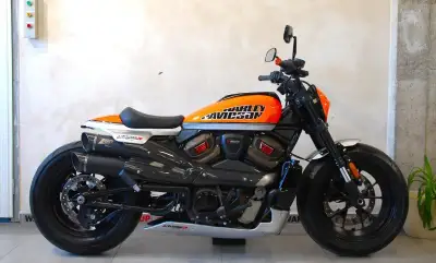 Harley-Davidson RH 1250S Sportster S - krásný stav,5555 km
