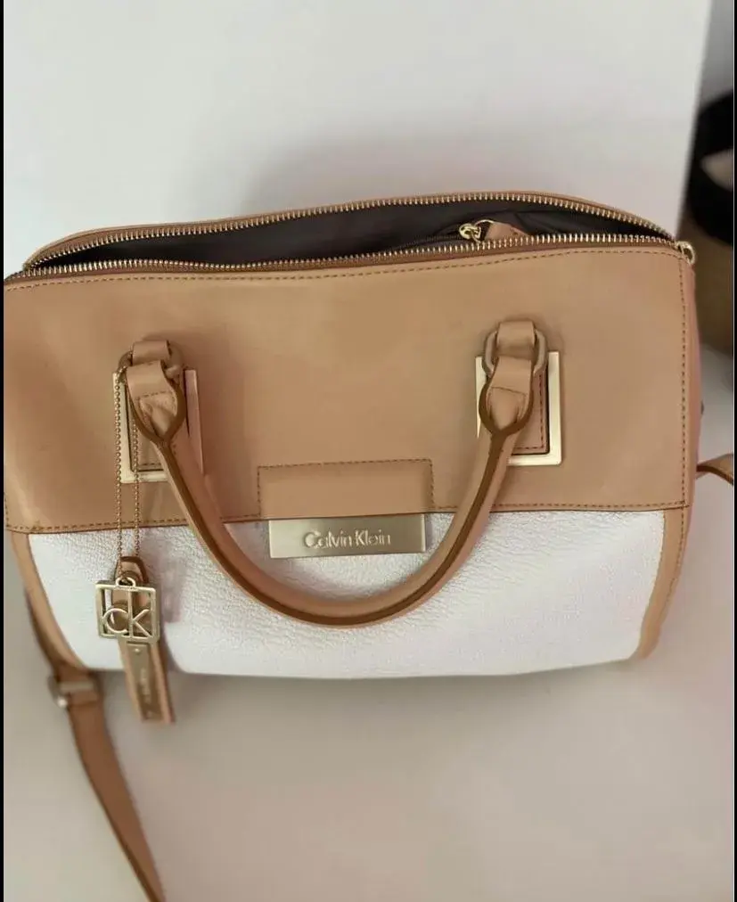 Calvin Klein kabelka