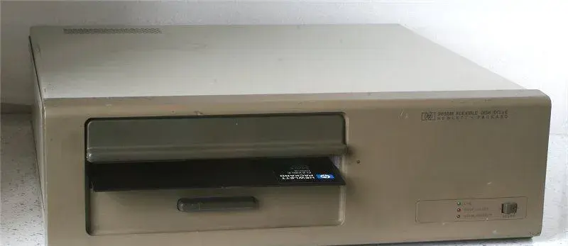 Externí 8" floppy disk Hewlett Packard HP9885M