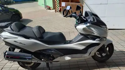 Honda sw400t