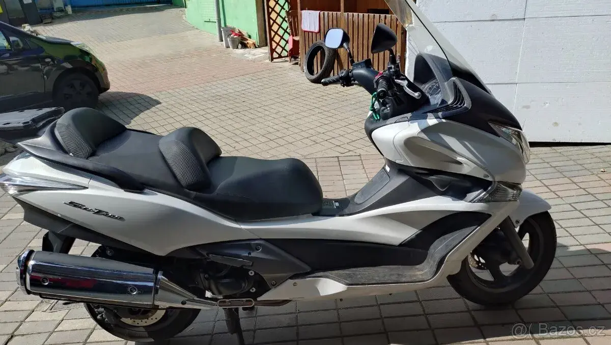 Honda sw400t