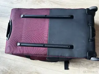 CESTOVNÍ KUFR SAMSONITE 77cm