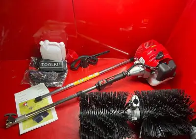 Benzinový rotační kartáč / zametací stroj 52 ccm