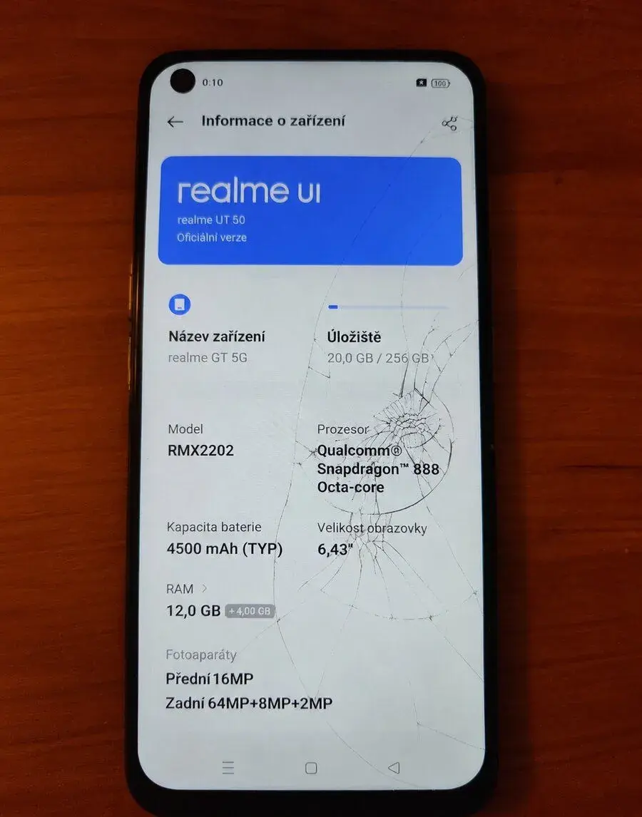 Realme GT 5G 12/256 GB – funkční, prasklý displej