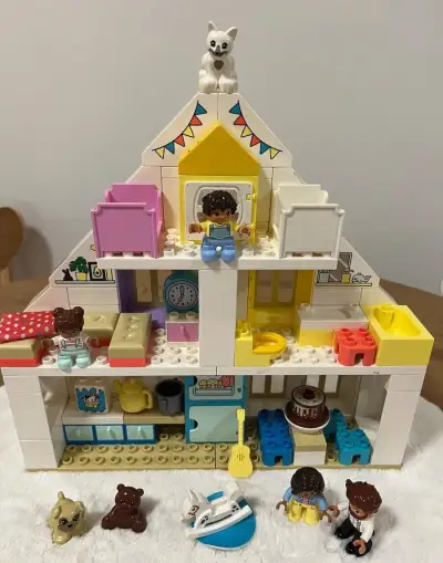 Lego duplo domeček