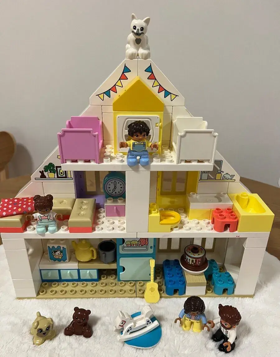 Lego duplo domeček