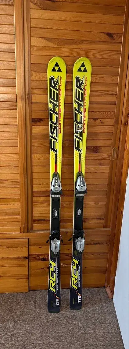 FISCHER RC4 COMPETITION PRO RF SP 175 + VÁZÁNÍ: FS 10 RF