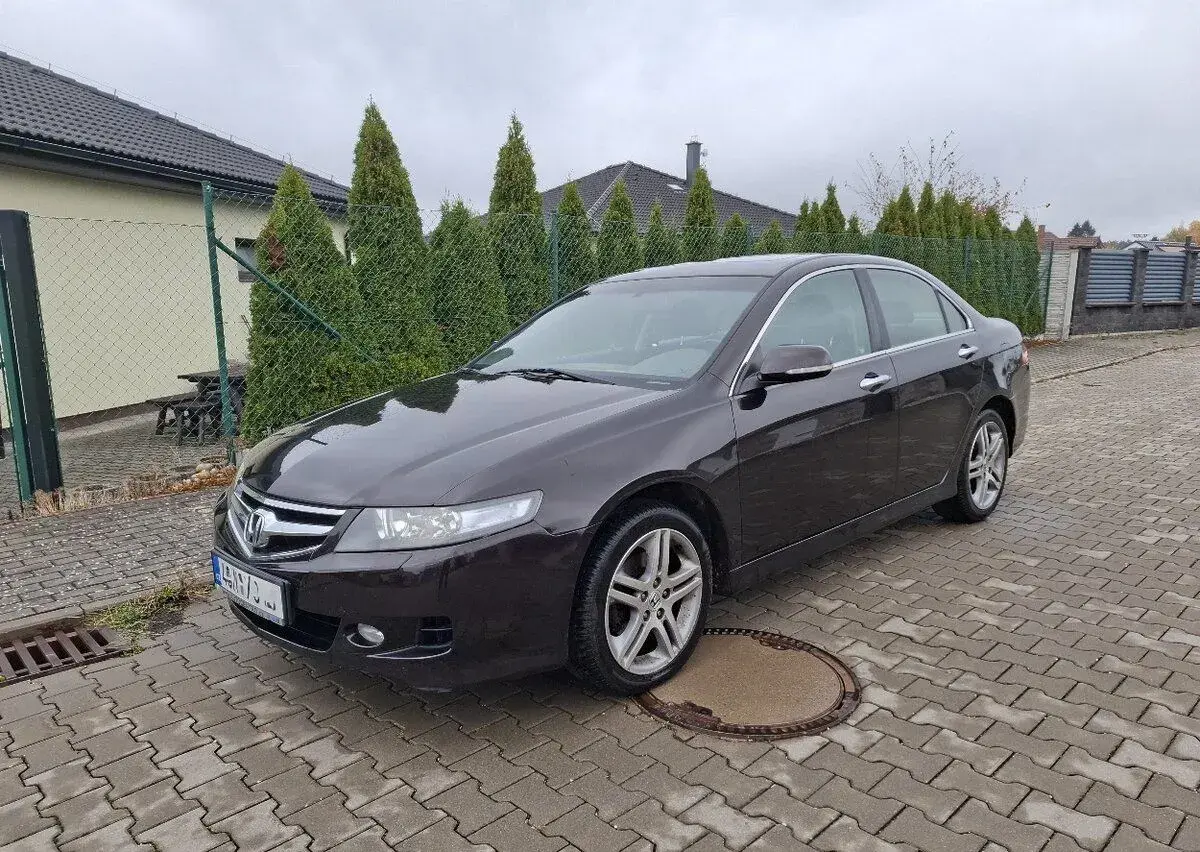 Honda Accord – 2006