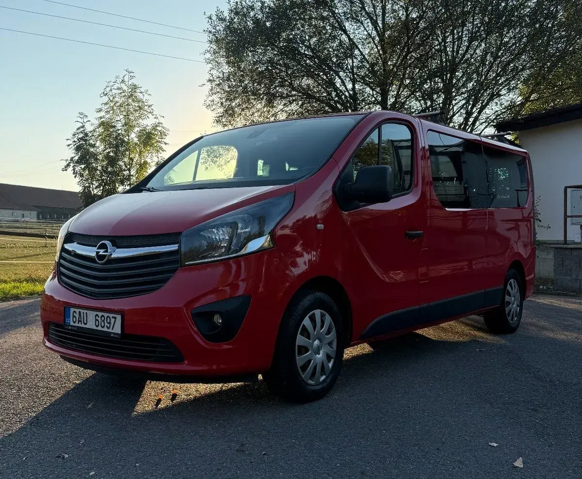 Opel VIVARO – 2018, 253 150 km