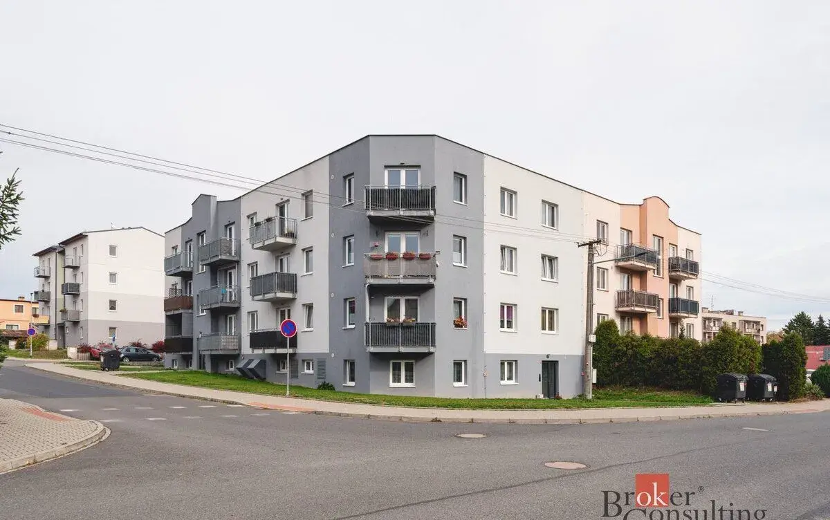 Pronájem, byty/2+kk, 52 m2, Náměstí 644, 33022 Zbůch, Plzeň-