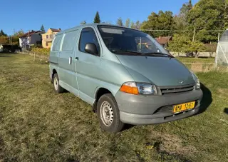 Toyota Hiace – 1996, 198 000 km