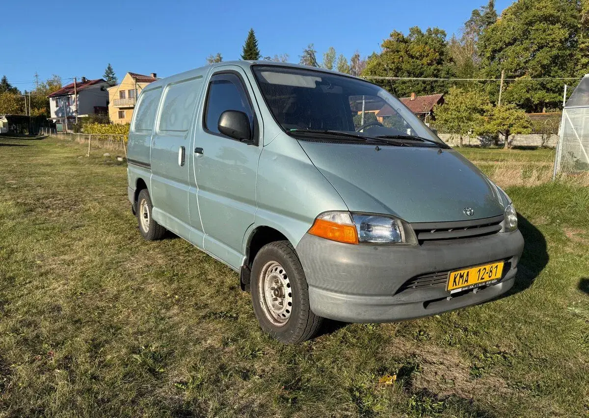 Toyota Hiace – 1996, 198 000 km