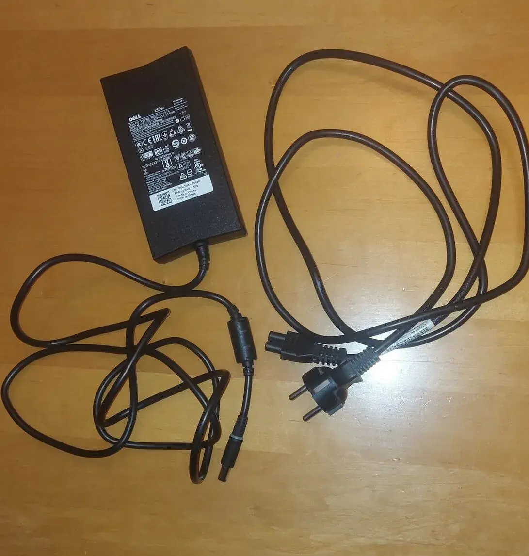 Originální adaptér DELL 130 W