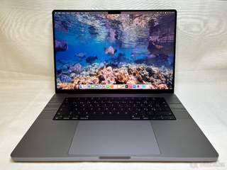 16 Apple MacBook Pro M1 Pro 10/16jádro 2021 32GB ZÁRUKA