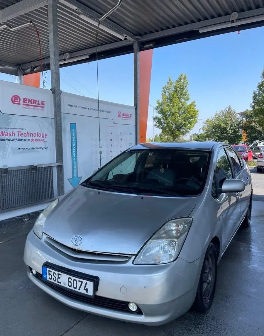Toyota Prius – 2006, 230 000 km
