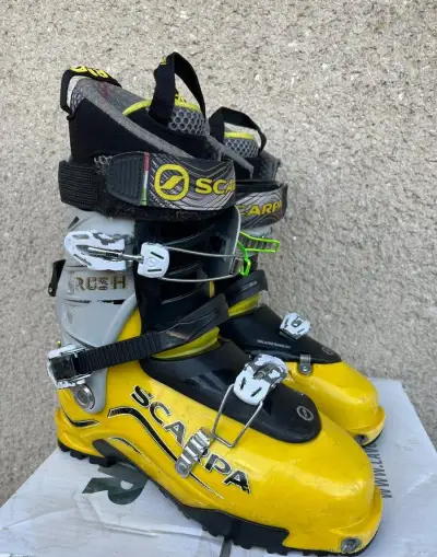Skialpové boty přezkáče Scarpa Rush TLT 42,5 275