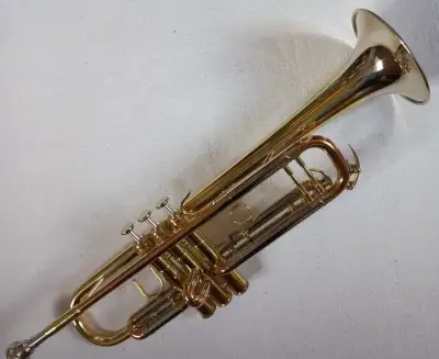 Trumpeta Bb Amati ATR 313 P