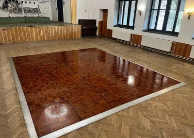 Profesionální taneční parket 22,7 m + vozík