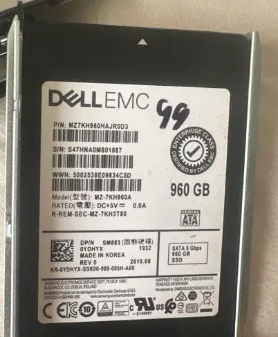 enterprise sata ssd PERFEKTNÍ STAV