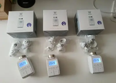 Tesla Smart termostatická hlavice TV100 Zigbee, 3 ks