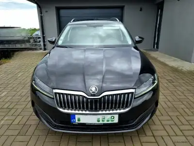 SUPERB III / 2021 / MANUÁL / 2.0TDI