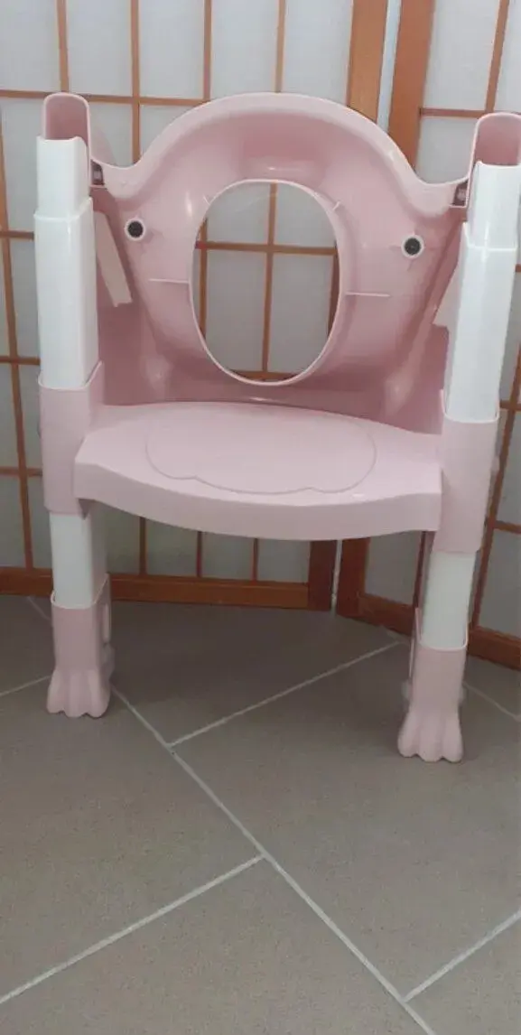 Schůdky k záchodu, dětské prkénko
