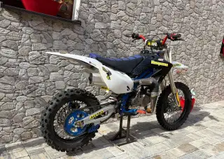 Jawa 50 / 21 CROSS