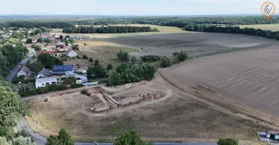 Atraktivní stavební parcela 838 m² v nové zástavbě obce Vese
