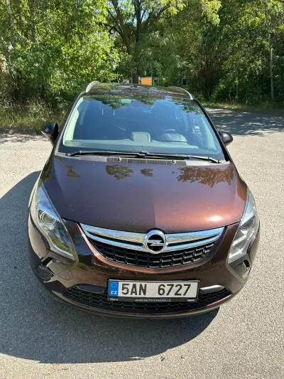 Opel Zafira – 2016, 240 223 km
