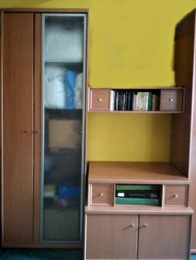 Dětský - studentský pokoj - obývací stěna