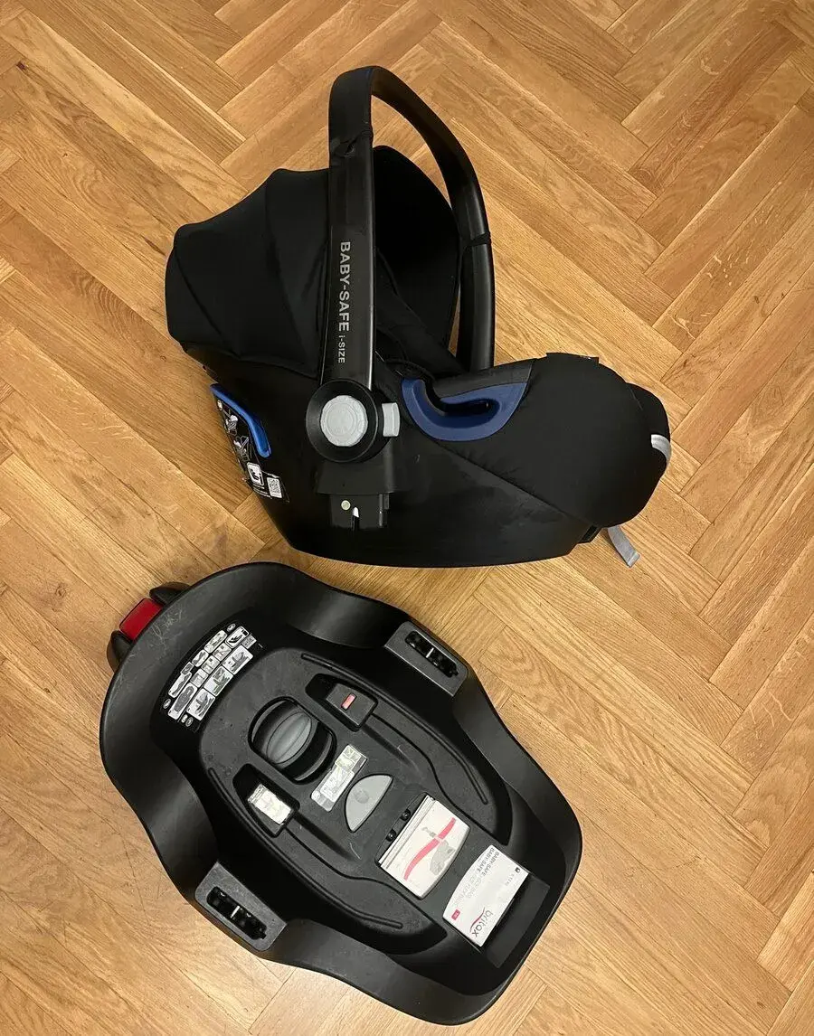 Britax Romer baby safe 2 i size s isofixem