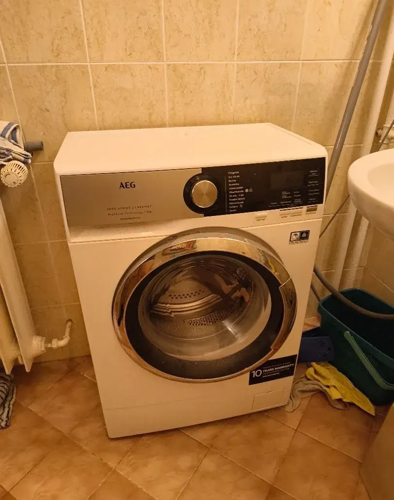 AEG Pro Sense SLIM/ÚZKÁ PRAČKA-41CM S PŘEDNÍM PLNĚNÍM