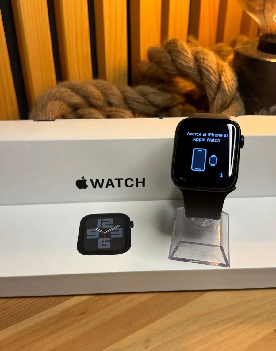 Apple Watch SE 2 44mm 2024