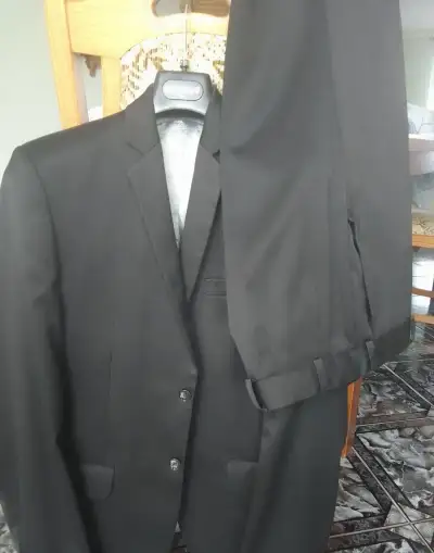 Oblek Koutný