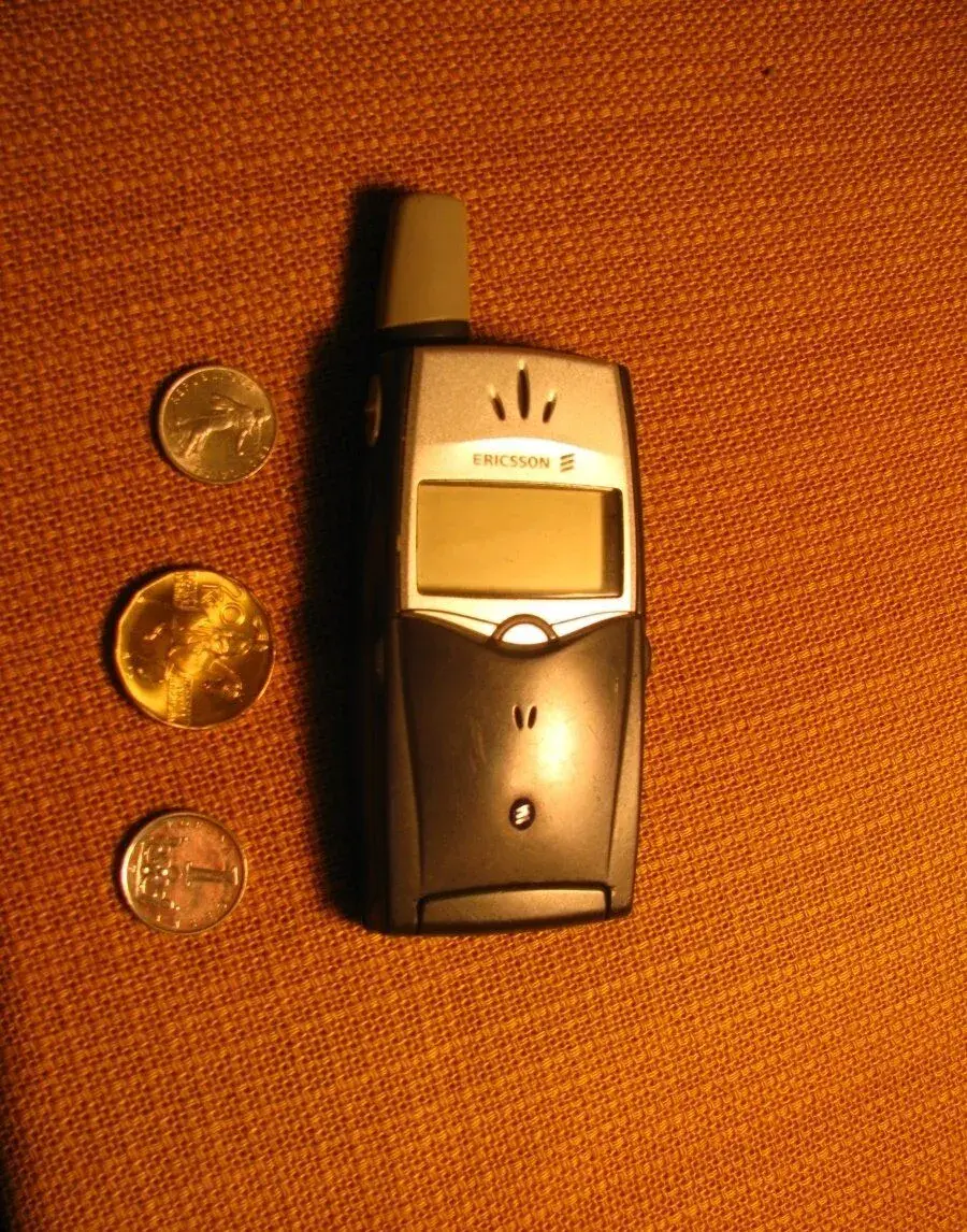 Ericsson T39 plně funkční + krabice + příslušenství