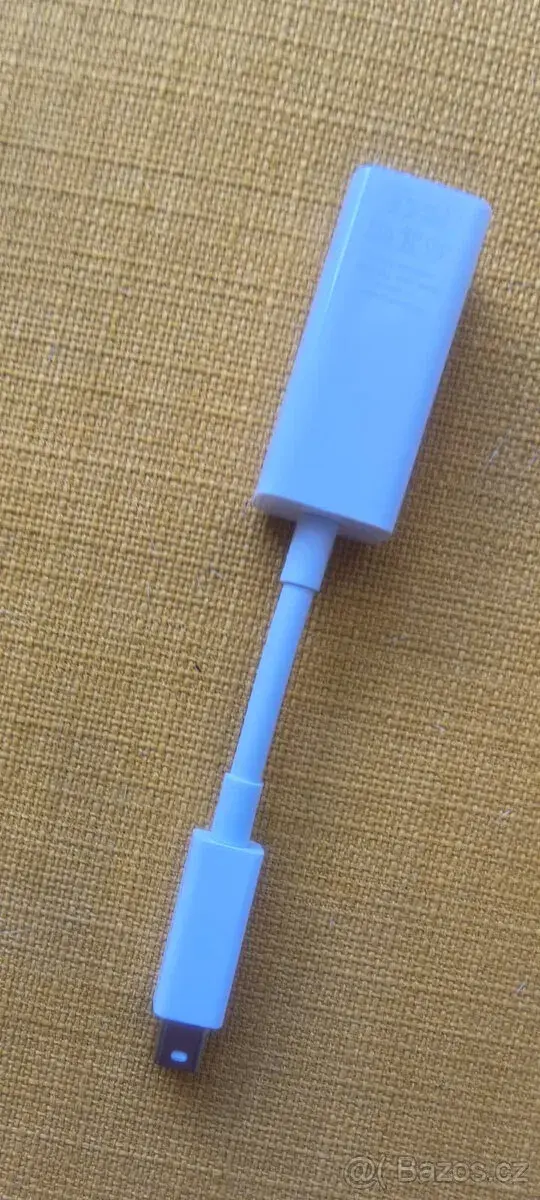 Apple síťový adaptér pro Thunderbolt