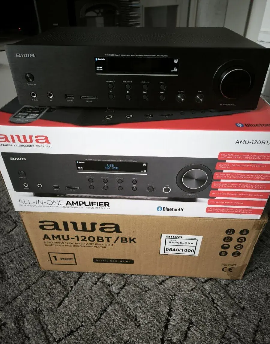 Zesilovač AIWA AMU-120BT