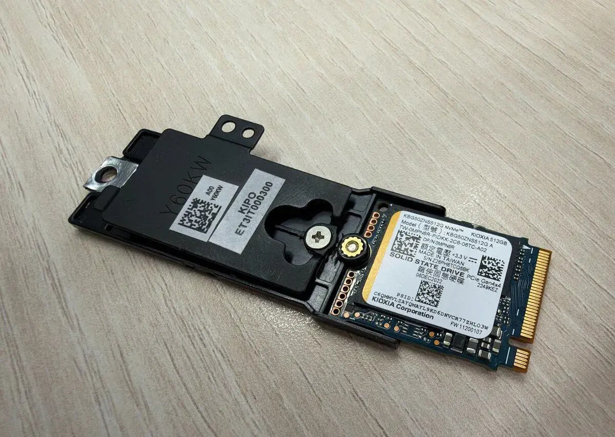 DISK NVME Kioxia(HP),512GB, M.2 format 2230 i 2280,100% stav