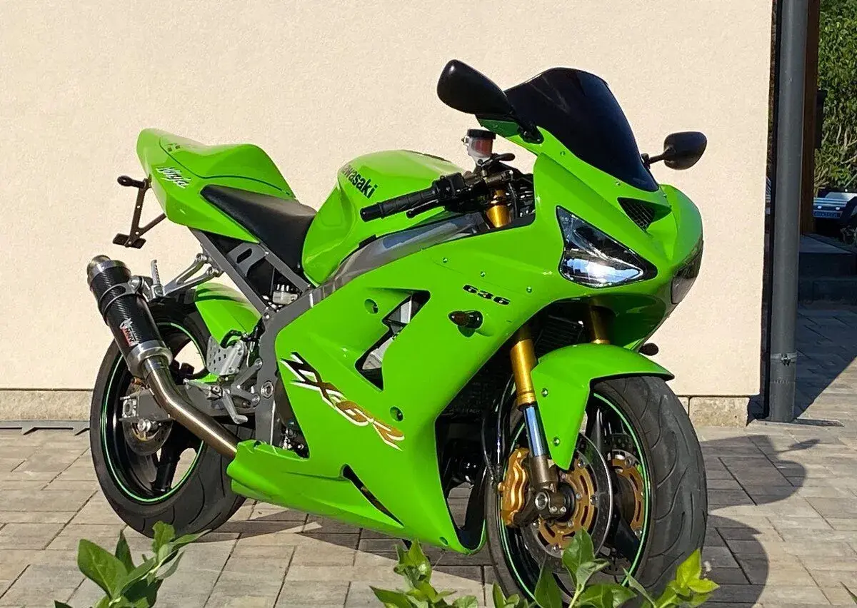 Kawasaki zx6r 636 super stav
