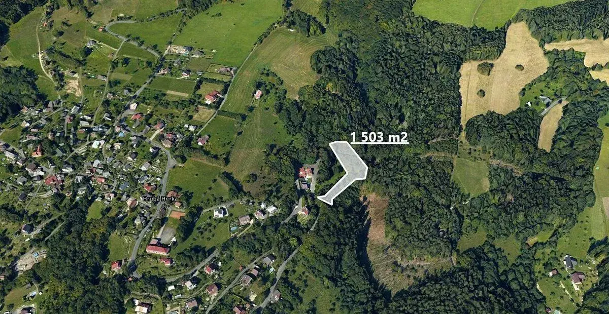 Pole 1 503 m²