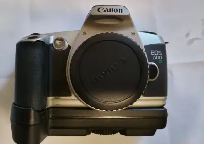 Canob eos 500N + battery grip