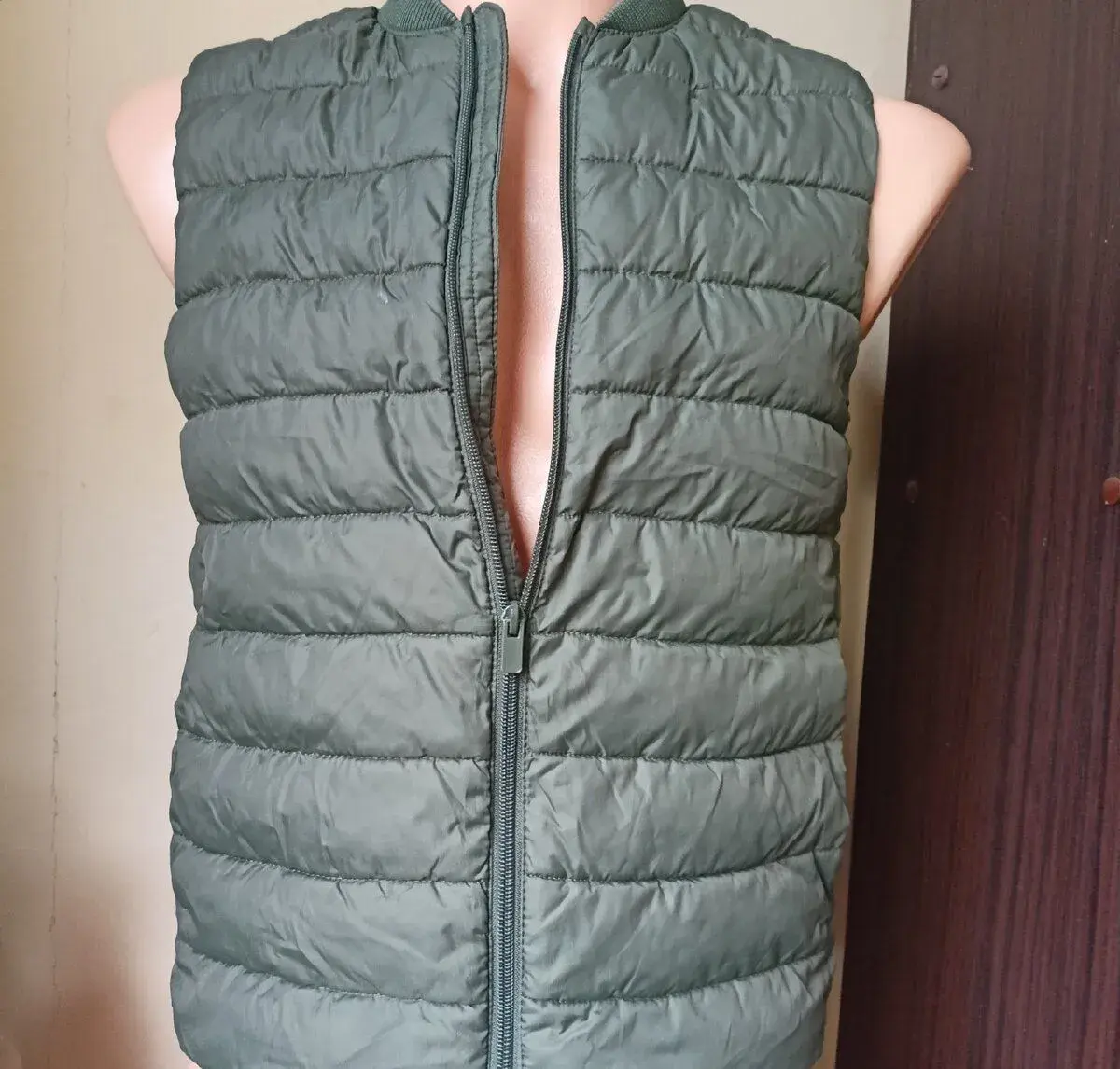 Vestička a mikiny