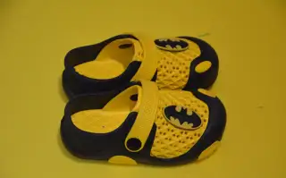 Crocsy 24 žlutočerné