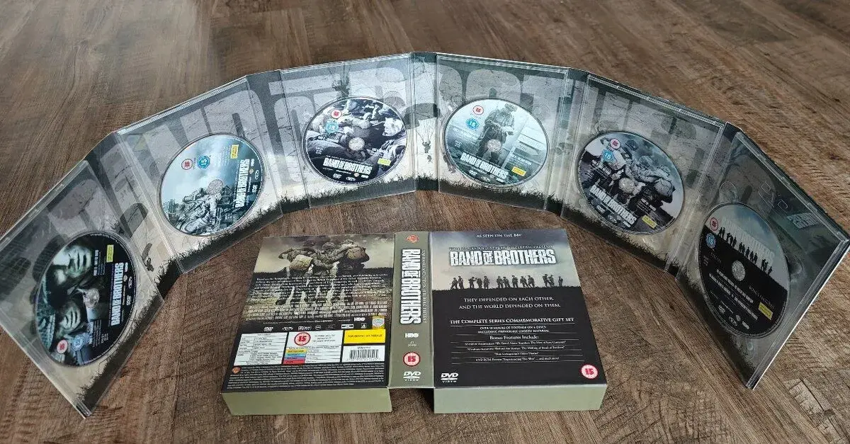 Bratrstvo neohrožených - pamětní dárková sada 6 DVD