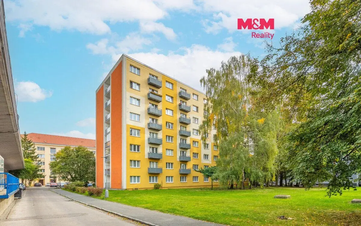 Prodej bytu 1+1, 35 m², Kladno, ul. Finská