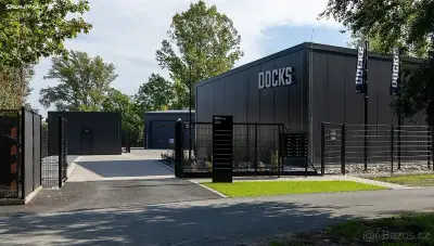 Pronájem komerčního, obchodního, skladového prostoru 35m²