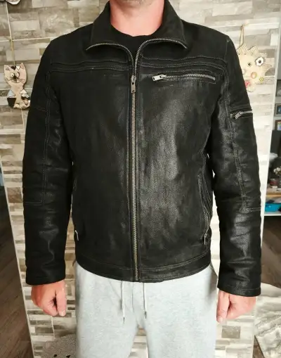 Kožená bunda Kara vel. 56