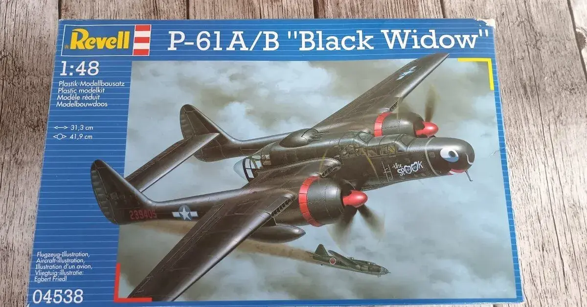 BLACK WIDOW 1:48
